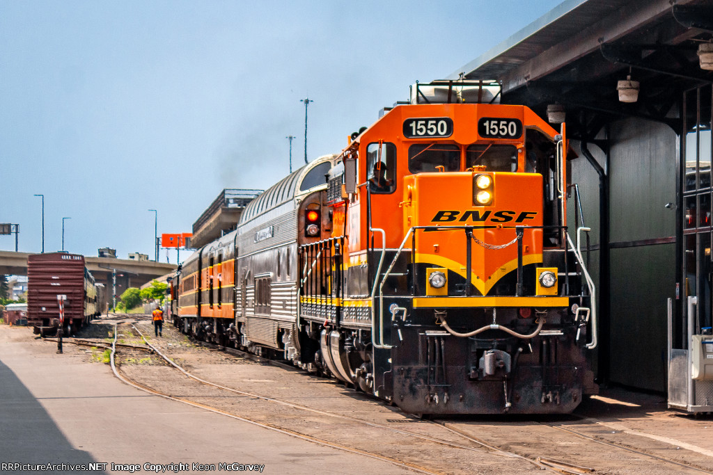 BNSF 1550